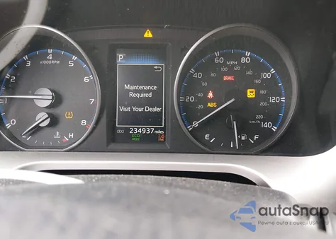 2017 Toyota Rav4 Xle z USA, uszkodzony, nr VIN JTMRFREV6HD220584